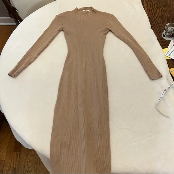 Mable | Ribbed Sweater Dress - Picture 3 of 8